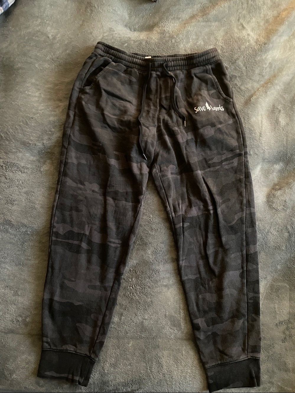 Save Lands Eco Streetwear Black/Gray Camo Joggers